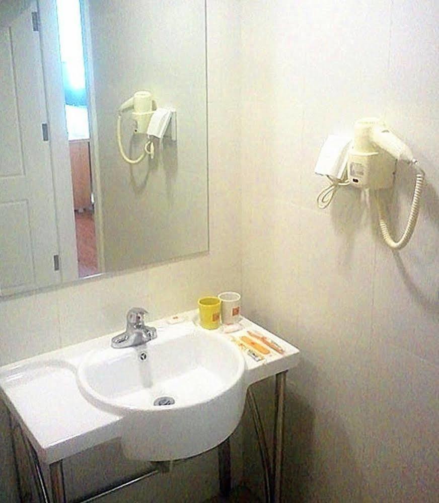 Home Inn Hongjialou Εξωτερικό φωτογραφία